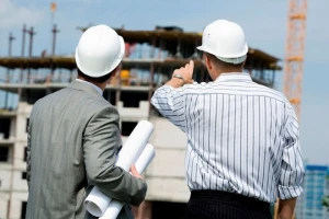 Užsakovų nesutarimai su statybos vykdytojais-rangovais dėl statybų darbų kokybės