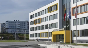 Nauja moderni mokykla sostinėje su GEALAN langais