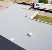 Dažai stogų ir fasadų apsaugai bei renovacijai