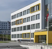 Nauja moderni mokykla sostinėje su GEALAN langais