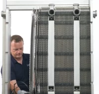 Kaip pakeisti išardomo plokštelinio šilumokaičio tarpines: aiškus video gidas