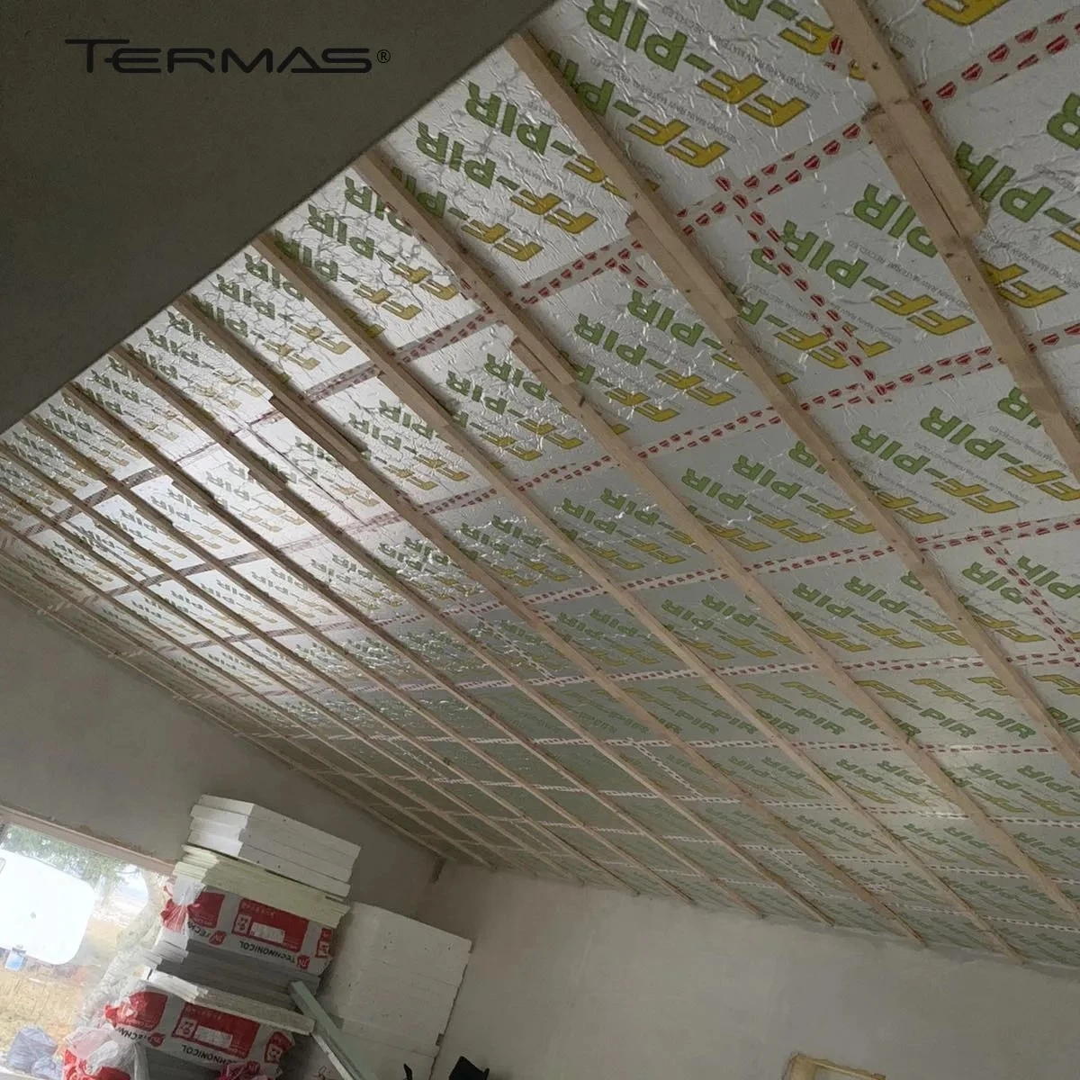 PIR plokščių montavimas