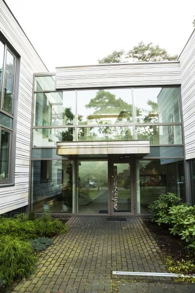 Individualios aliuminio konstrukcijos – langai, durys ir fasadai pagal projektą