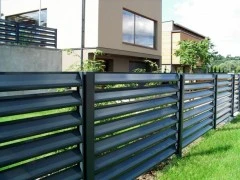 Cinkuotų, dažytų plieninių profilių tvoros
