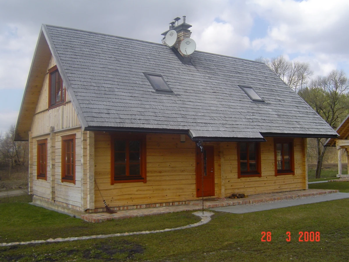 Skiedrų gamyba ir stogų dengimas Skiedrų gamyba ir stogų dengimas