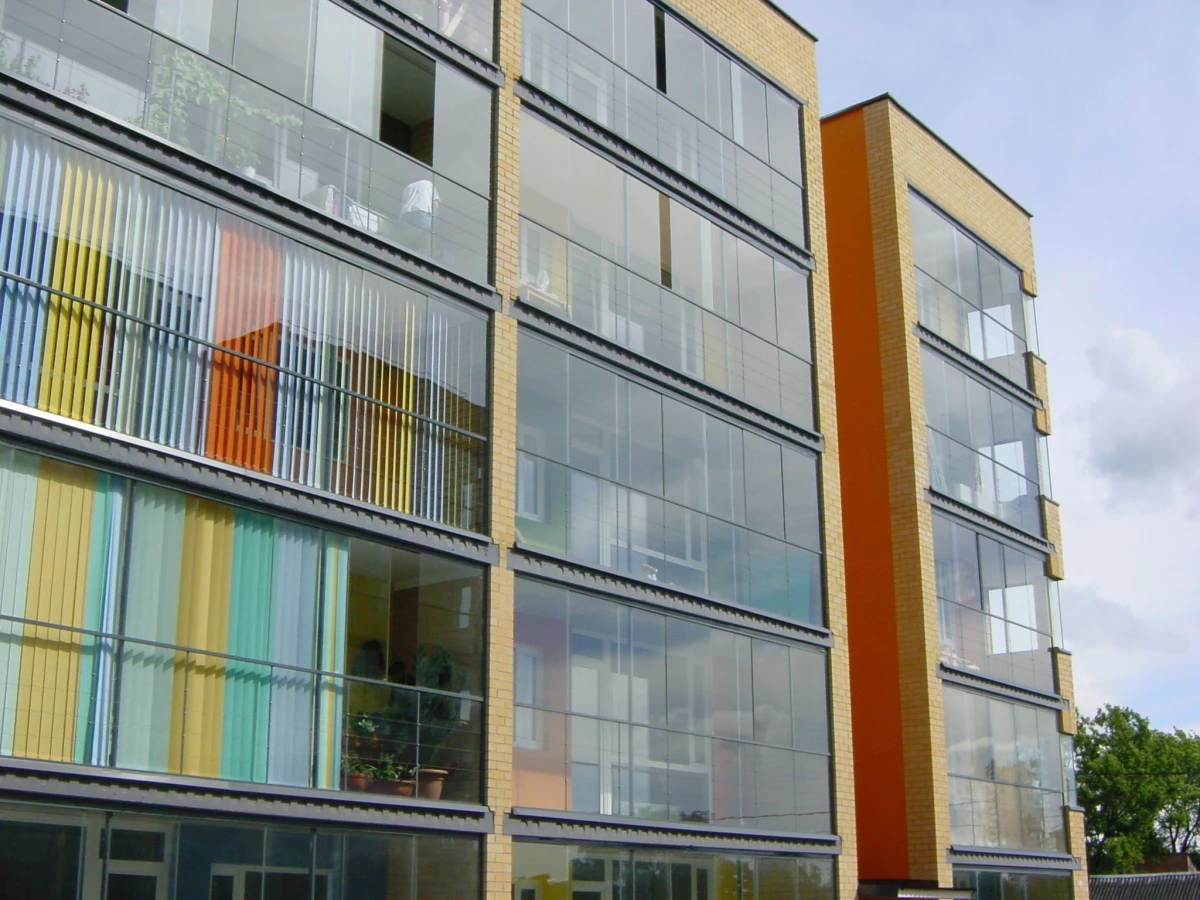 Balkonų stiklinimas Balkonų stiklinimas