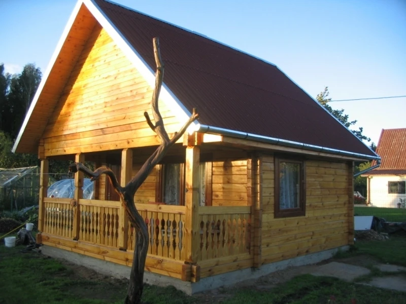 Medinių namų statyba