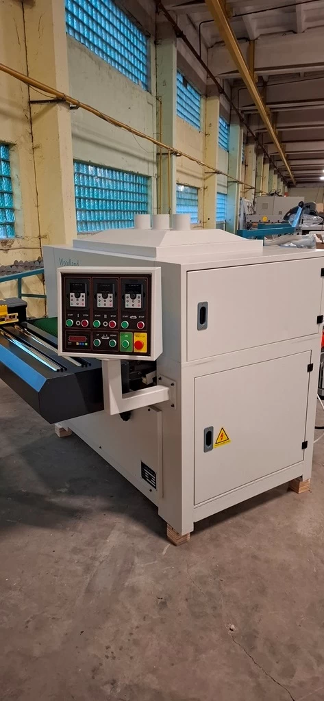 Šepetinės šlifavimo staklės WOODLAND MACHINERY su metaliniu šepečiu (naujos)