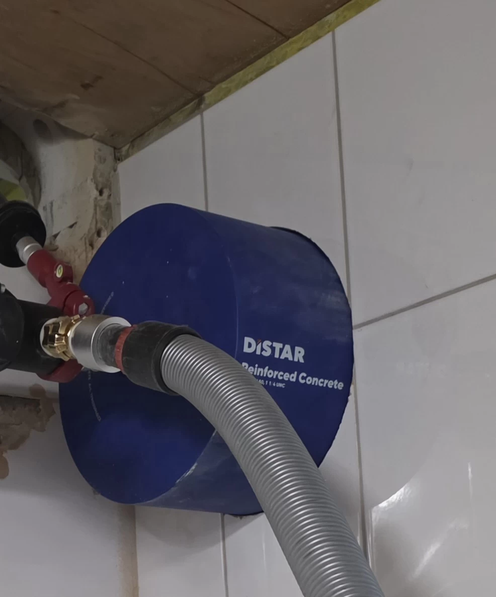 Skylių gręžimas mūre, betone, akmenyje, gelžbetonį ir kt.