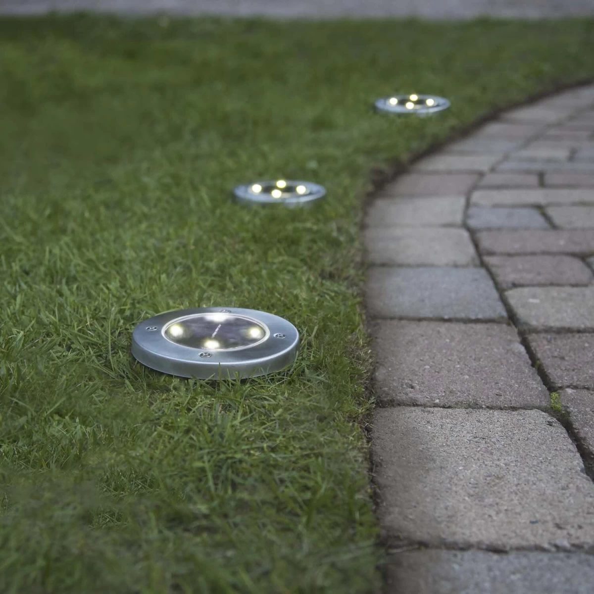 3 lauko žibintai su saulės baterija GRASS LIGHT SOLAR