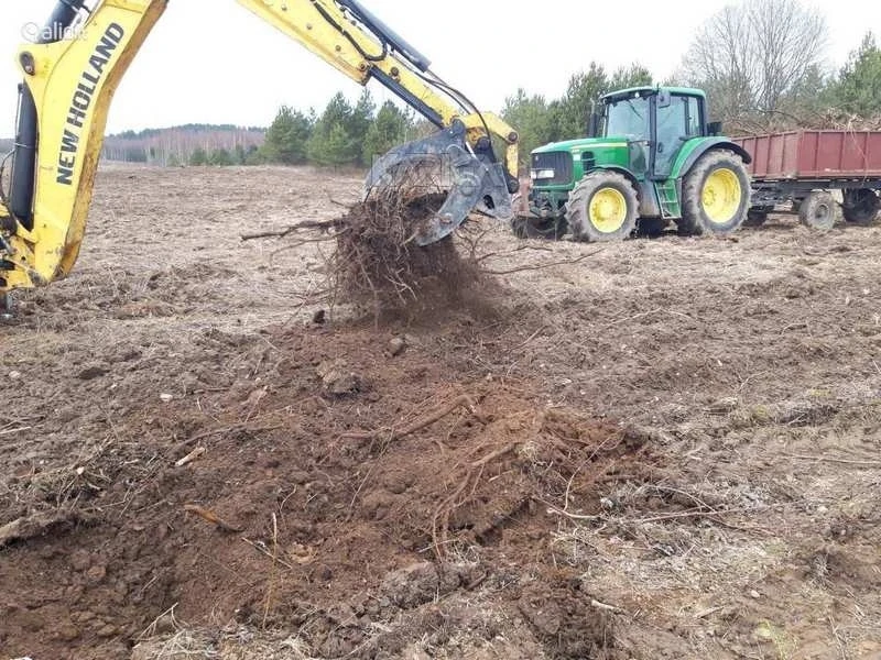 Kelmų rovimo šakės ekskavatoriams-krautuvams