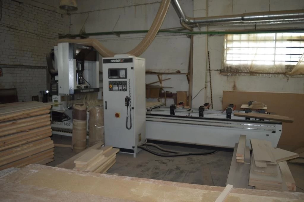 21-70-8057 MAKSER TEAM CNC centras (naudotas)