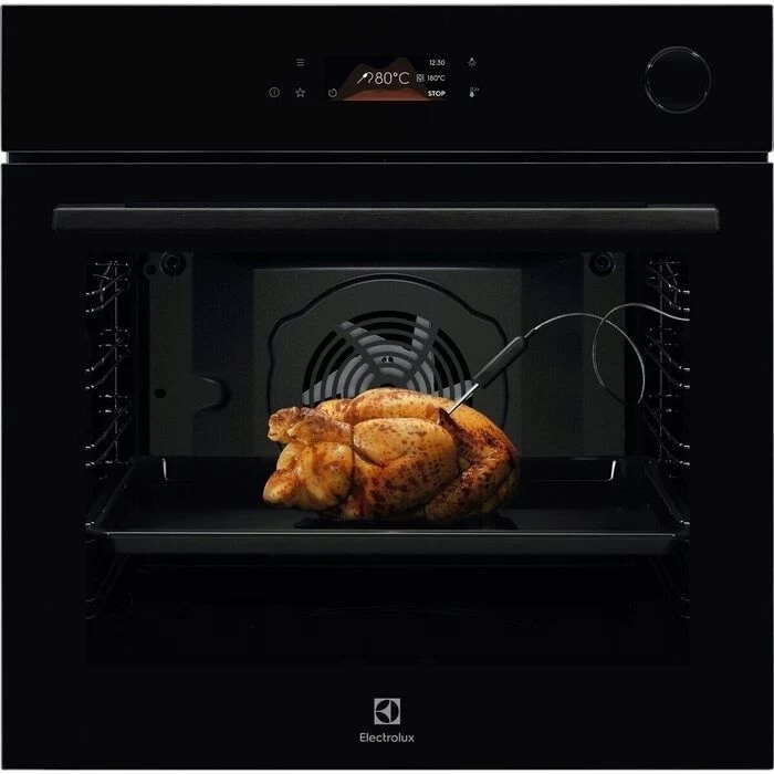 A+ klasės orkaitė ELECTROLUX COC8E39Z, daliniai garai (50%), 167 aut. kepimo programos