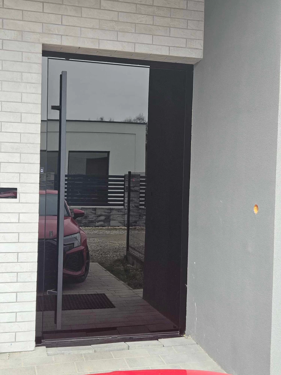 PVC langų, aliuminio langų, lauko ir vidaus durų prekyba ir gamyba