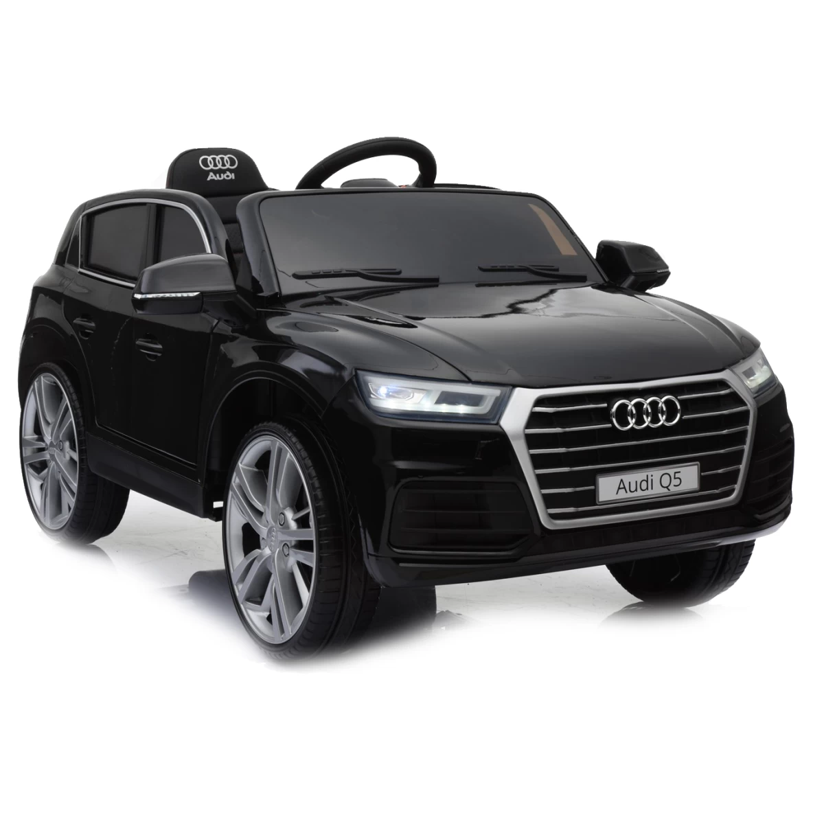 Audi Q5 Suv , Minkšti Ratlankiai, Minkšta Sėdynė, Dažų Komplektas/q5-suv