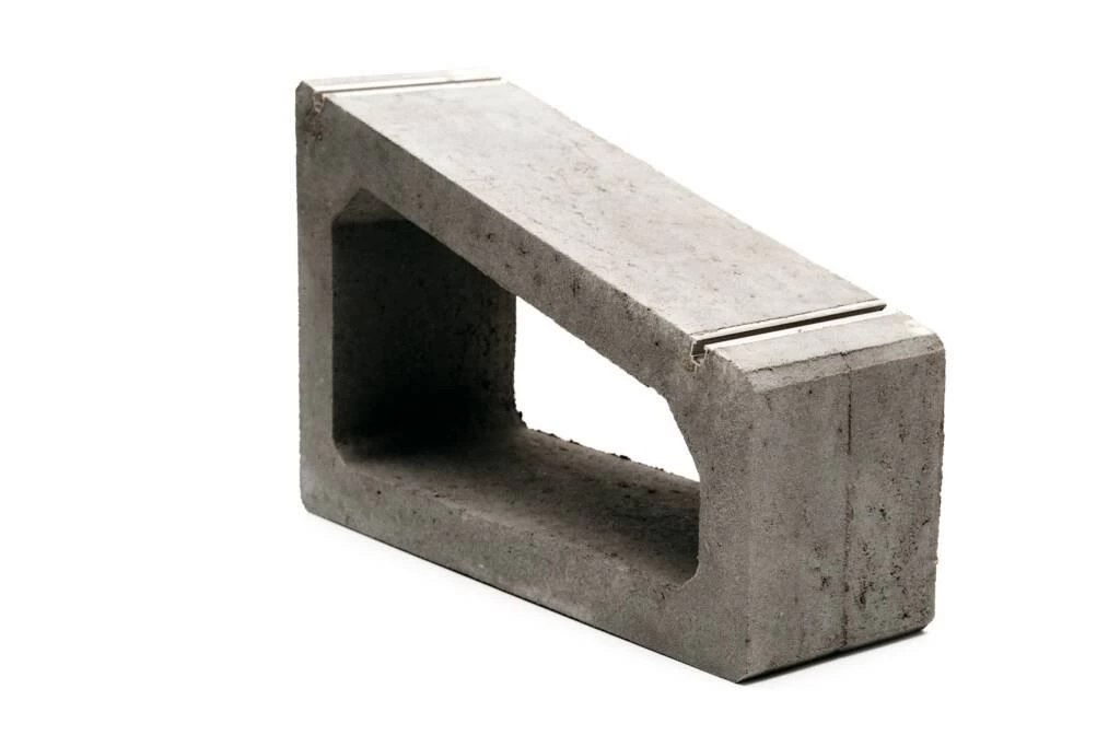 Betono blokelių konstrukcijos komplektas plokščiam stogui 15 laipsnių