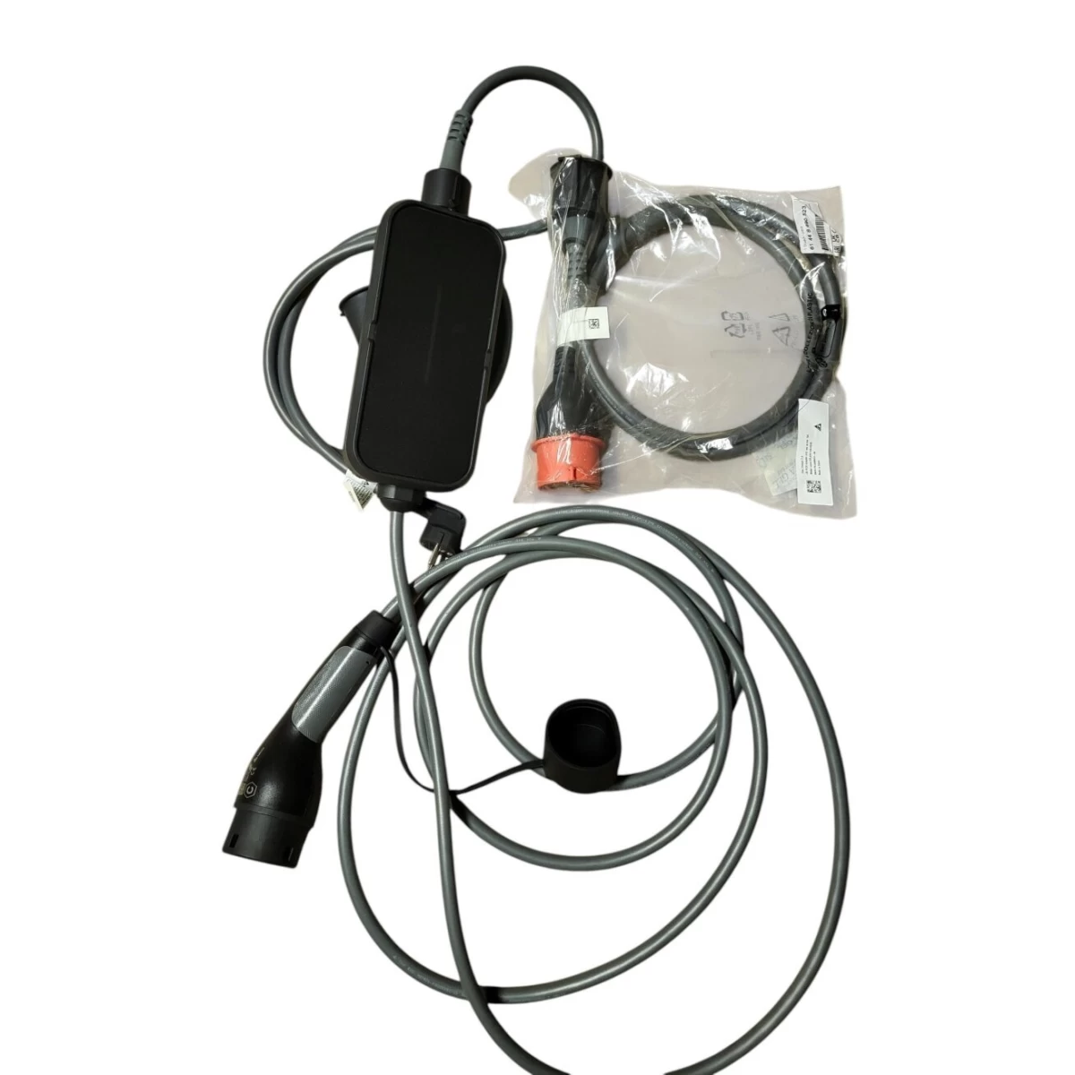 BMW originalus elektromobilio įkrovimo laidas 480V - type 2 (16A, 3 fazės 11 kW) - 5 m ilgio