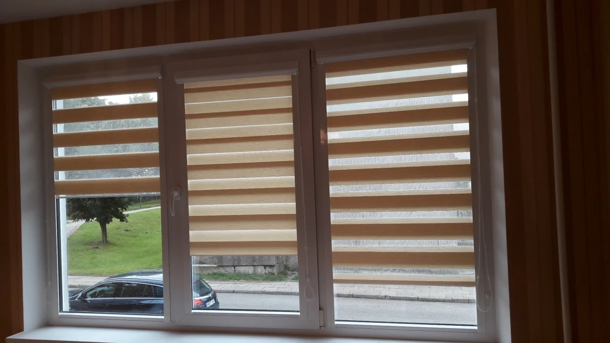 Roletai, žaliuzės Roletai, žaliuzės