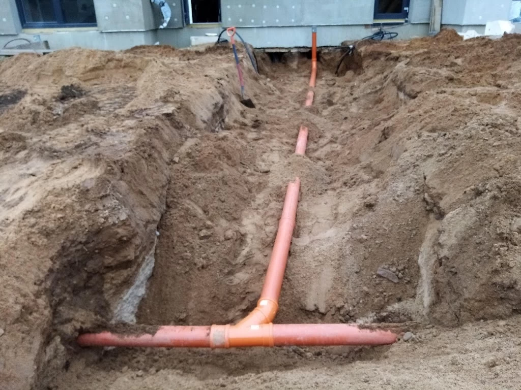 Drenažo, lietaus sistemų įrengimas Drenažo, lietaus sistemų įrengimas