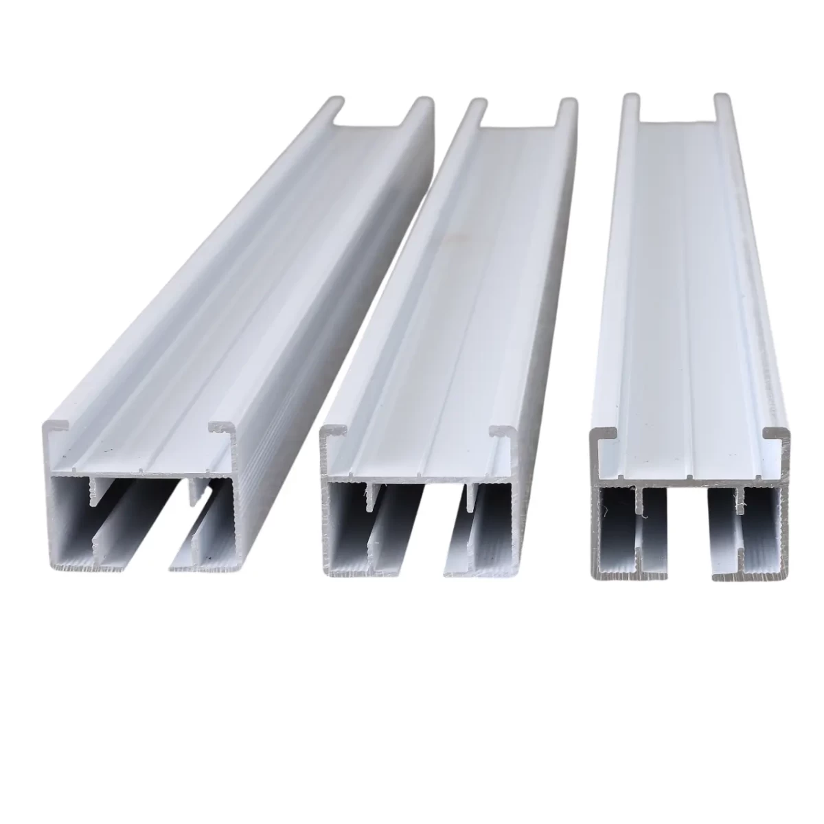 Elektrinio užuolaidų karnizo profilis 1 metro