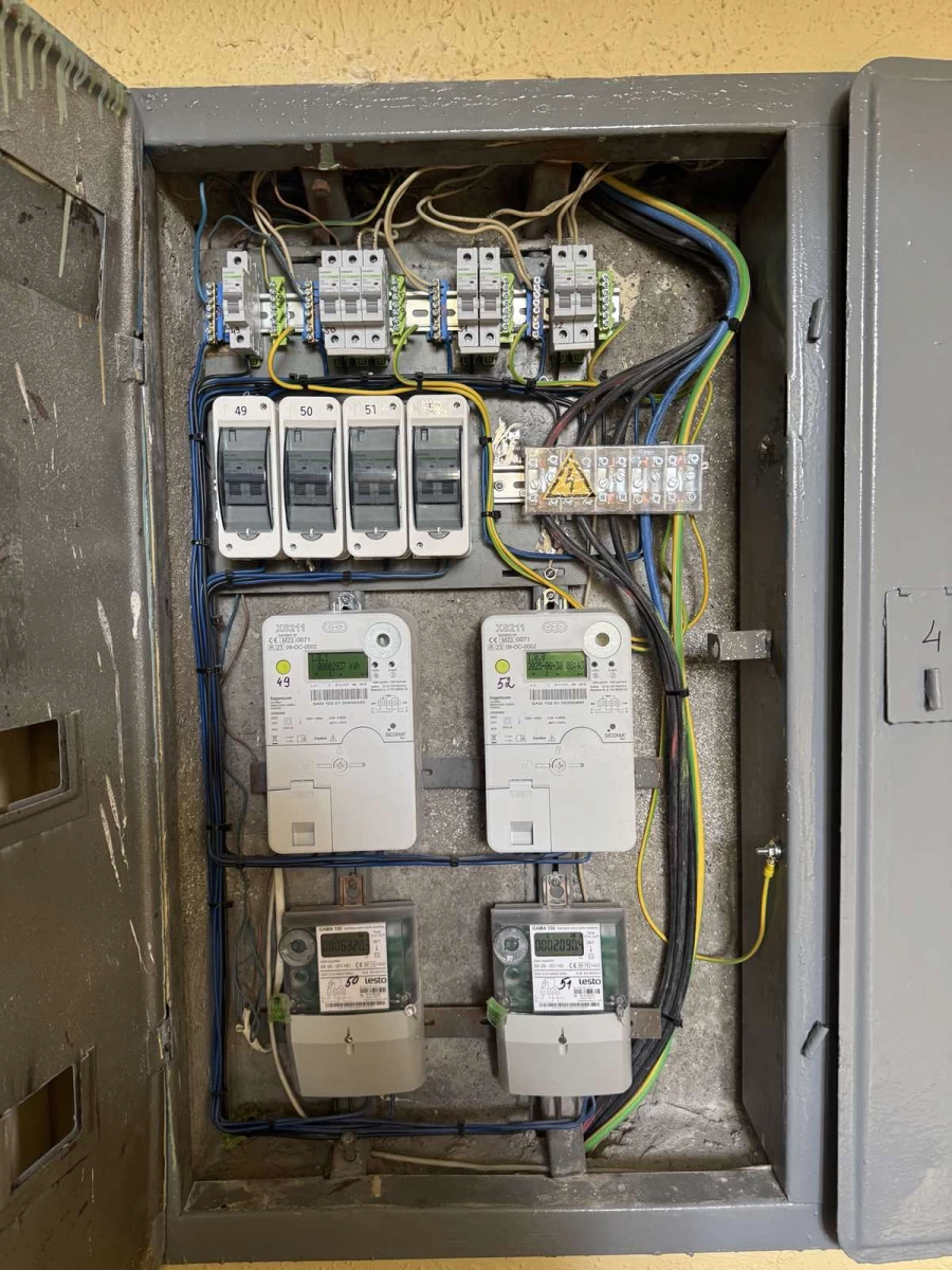 Elektros matavimai ir rangovo aktas