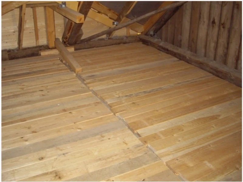 Grindų šiltinimas Thermofloc ekovata