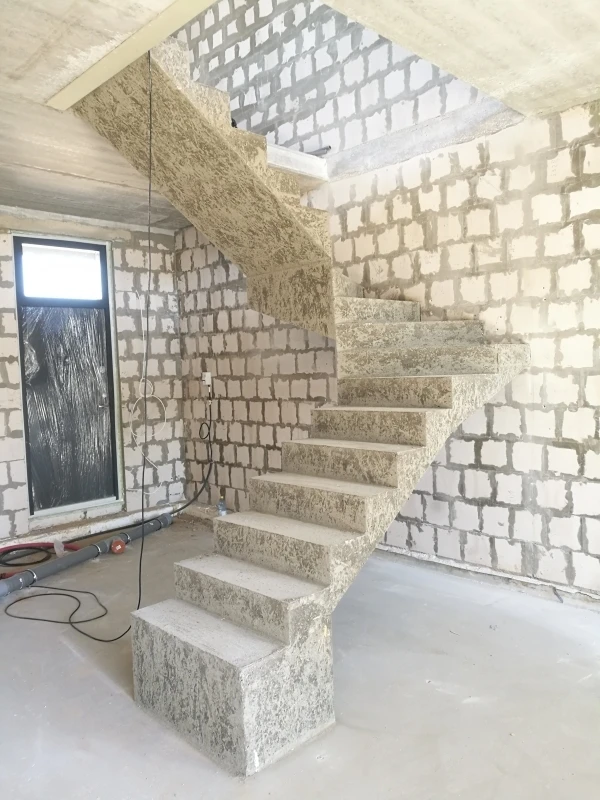 Betoniniai laiptai Betoniniai laiptai