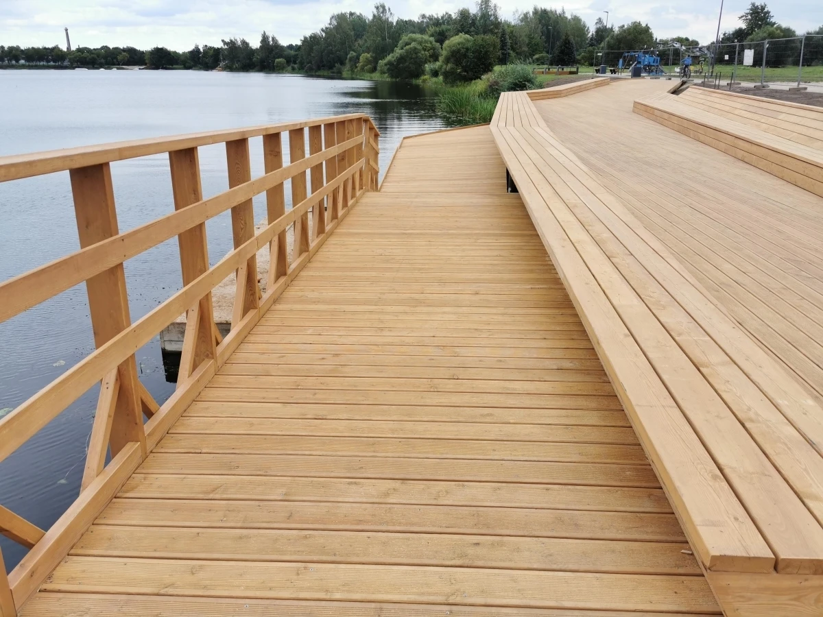 Lieptų, tiltelių, pirsų, pavėsinių ant vandens statyba