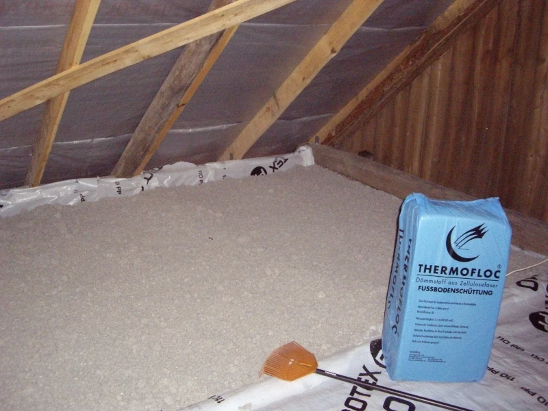 Grindų šiltinimas Thermofloc ekovata