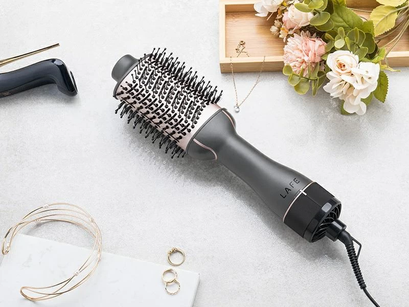 Lafe Loko-driver Sleek &amp; Shine Brush