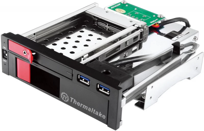 max 5 Duo Sata Hdd Stovas Termaltake