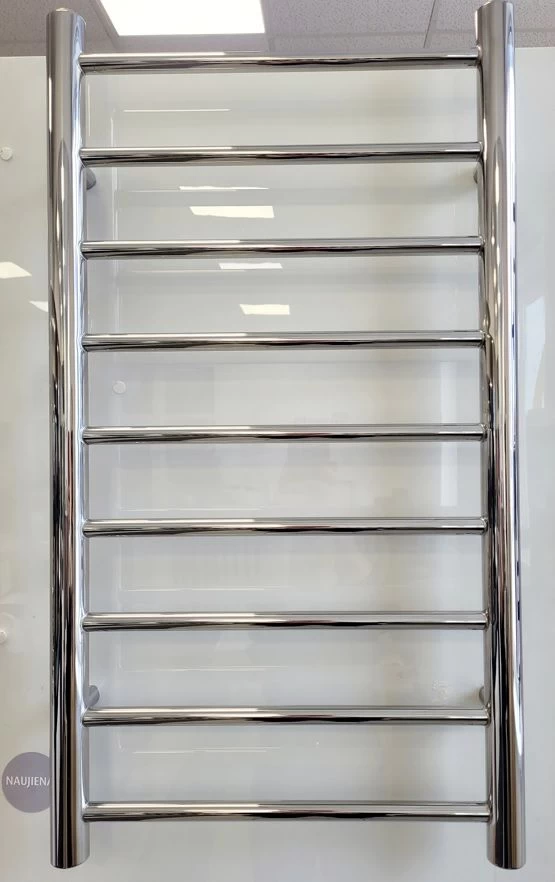 Nerūdijančio plieno rankšluosčių džiovintuvas Očenašek BNIT 50x90 cm, blizgus