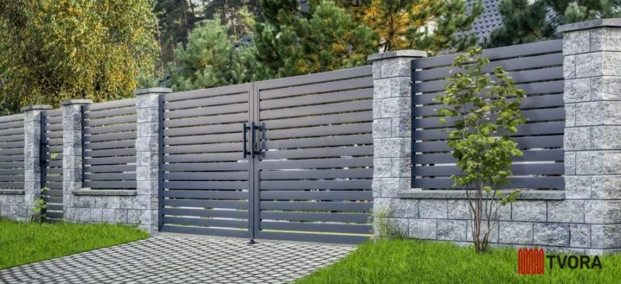 Metalinė tvora P82
