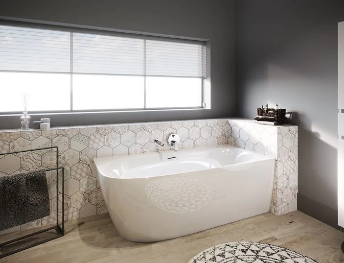 Pastatoma vonia Riho Omega Corner 170x80 cm su sifonu, kairė