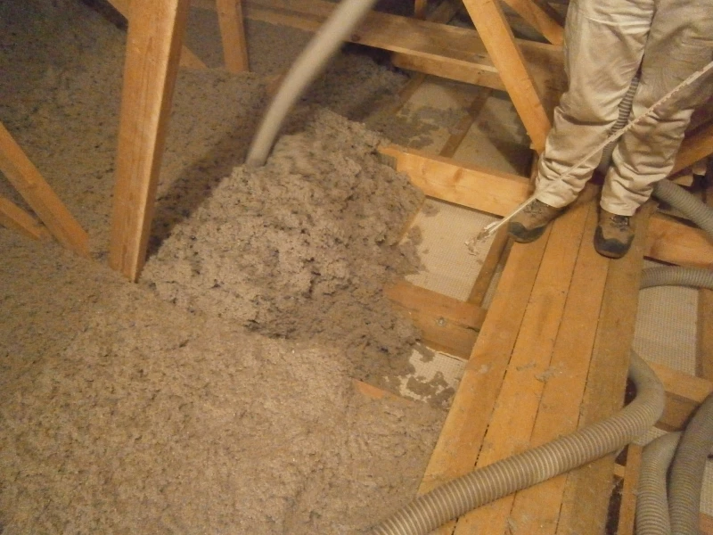 Perdangų šiltinimas Thermofloc ekovata