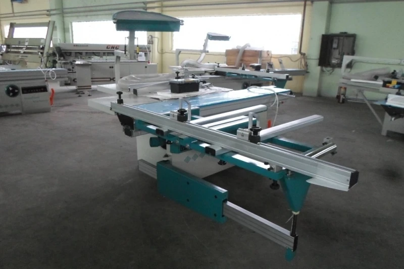 20-60-543 Formatinio pjovimo staklės MJ6122TD(400) Woodland Machinery (naujos) 20-60-543 Formatinio pjovimo staklės MJ6122TD(400) Woodland Machinery (naujos)