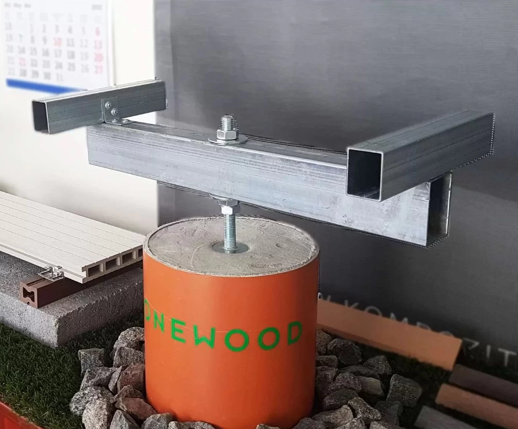 Dvigubas cinkuotas karkasas terasai