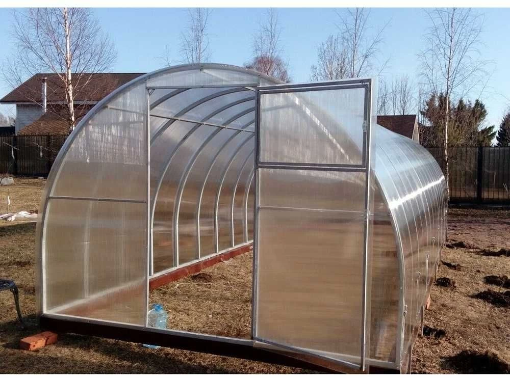Šiltnamis AGRO TITAN (plotis 3m) danga 4mm, 10m