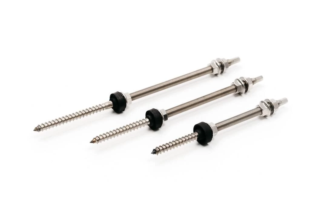 Smeigė su dvigubu sriegiu ir tarpine