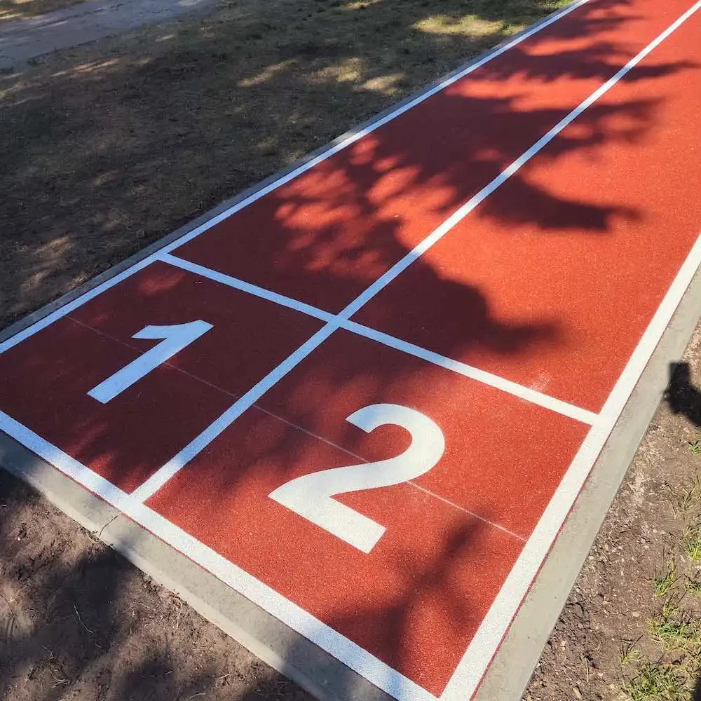 Sporto aikštelių žaidybinių linijų dažymas nuo