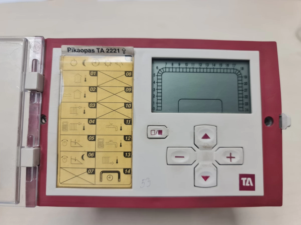 TA 2221 ir TA 2222 valdiklius dabar galima keisti į Ouman A203