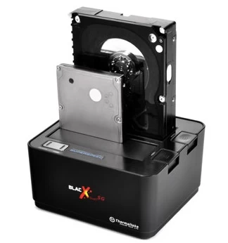 Thermaltake 2.5"/3.5" Sata - Usb 3.2 Gen 1 Blacx Duet 5g St0022e Standžiųjų Diskų Prijungimo Stotelė Thermaltake 2.5"/3.5" Sata - Usb 3.2 Gen 1 Blacx Duet 5g St0022e Standžiųjų Diskų Prijungimo Stotelė