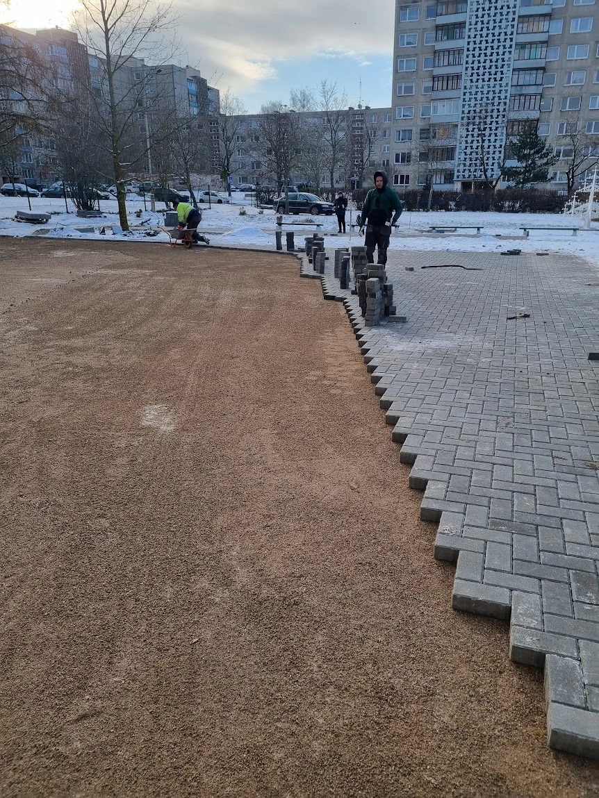 Trinkelių klojimas