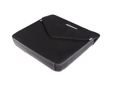 Tuset 15,6 Colių Juodas