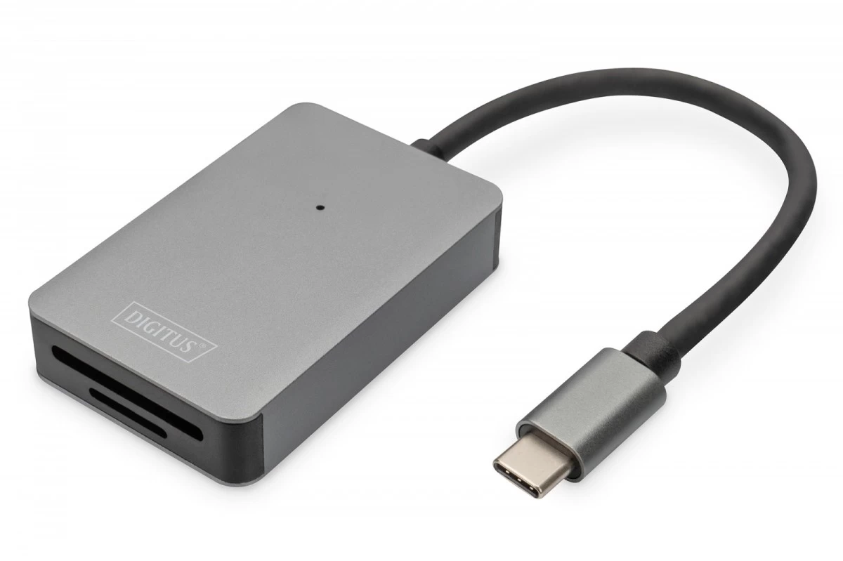 USB-C Card Reader        DA-70333