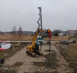 CFA polių gręžimas