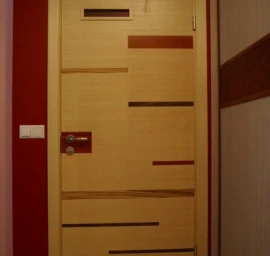 Vidaus medinės, faneruotos, dažytos durys