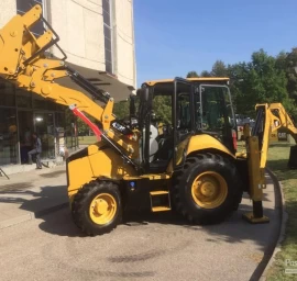 Technikos nuoma su arba be operatoriaus- ekskavatoriai, bobcatai, savivarčiai, savivarčiai su kaušu, tralo paslaugos, žolės pjovimo traktoriai, pastoliai, klojiniai, perdangos