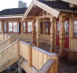 Norvegiško kampo rąstinių namų statybos