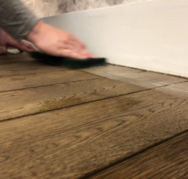 Medinių grindų įrengimas